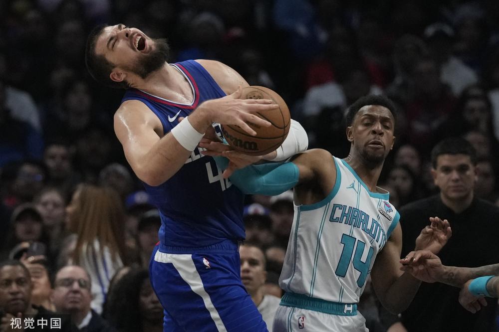 用身体力行 用身体力行